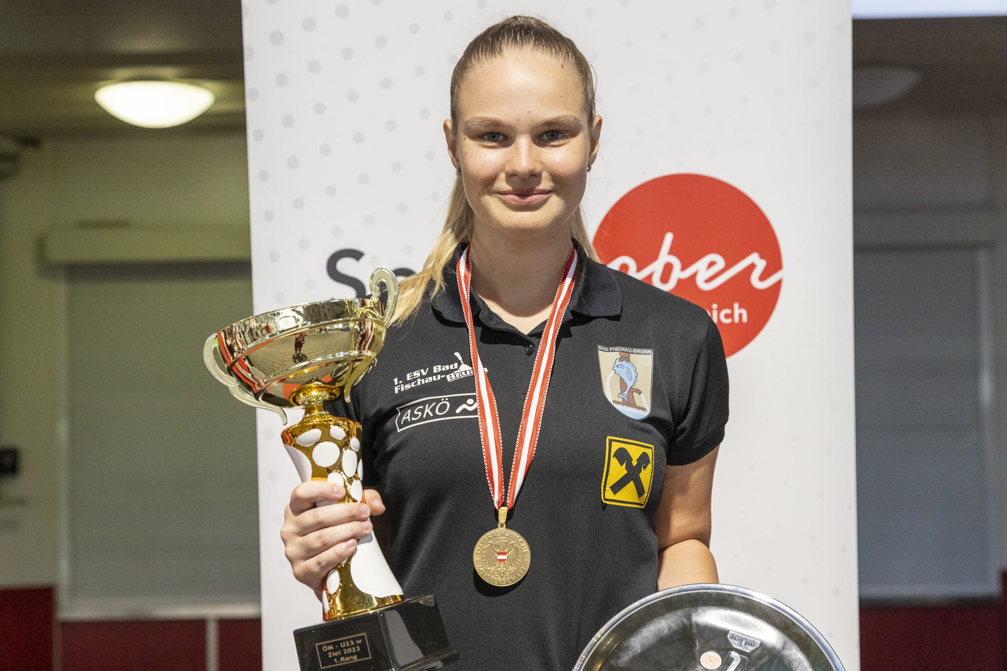 Doppelgold für Marlene Pinkl und Rebekka Riedler in den Nachwuchsklassen