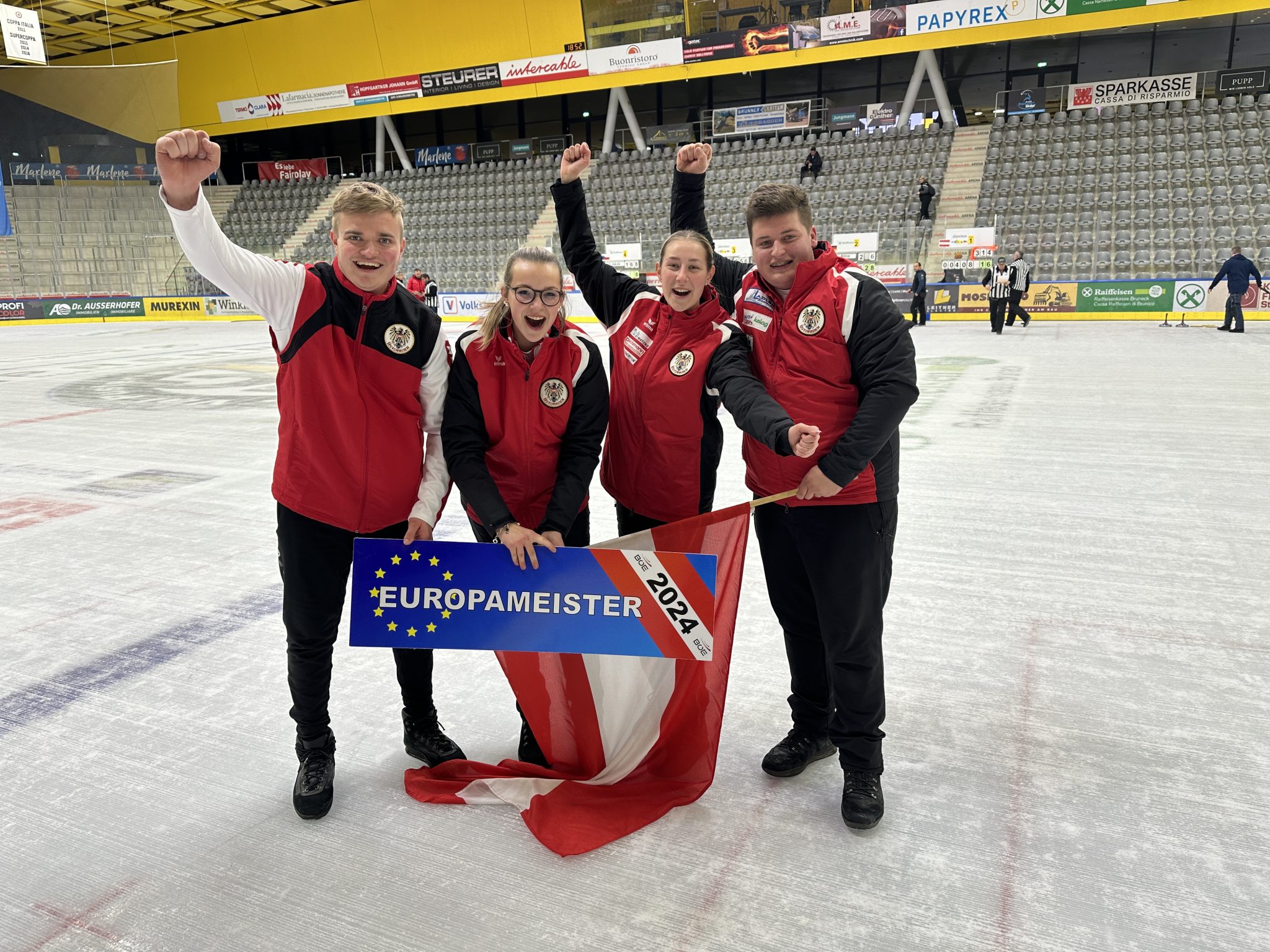 Auftakt nach Maß: Gold im Team Mixed Bewerb U23