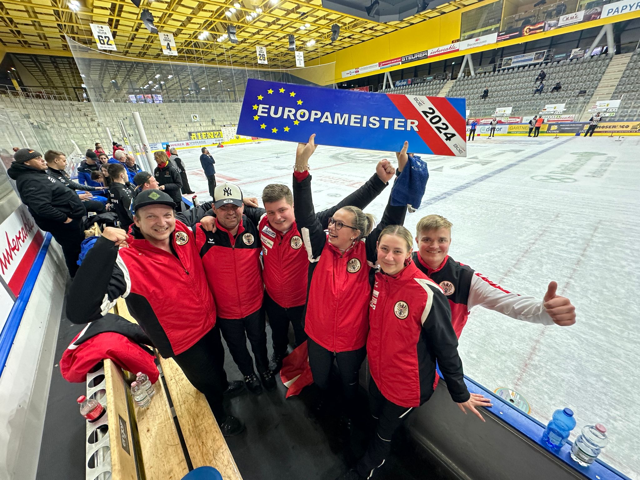 Auftakt nach Maß: Gold im Team Mixed Bewerb U23