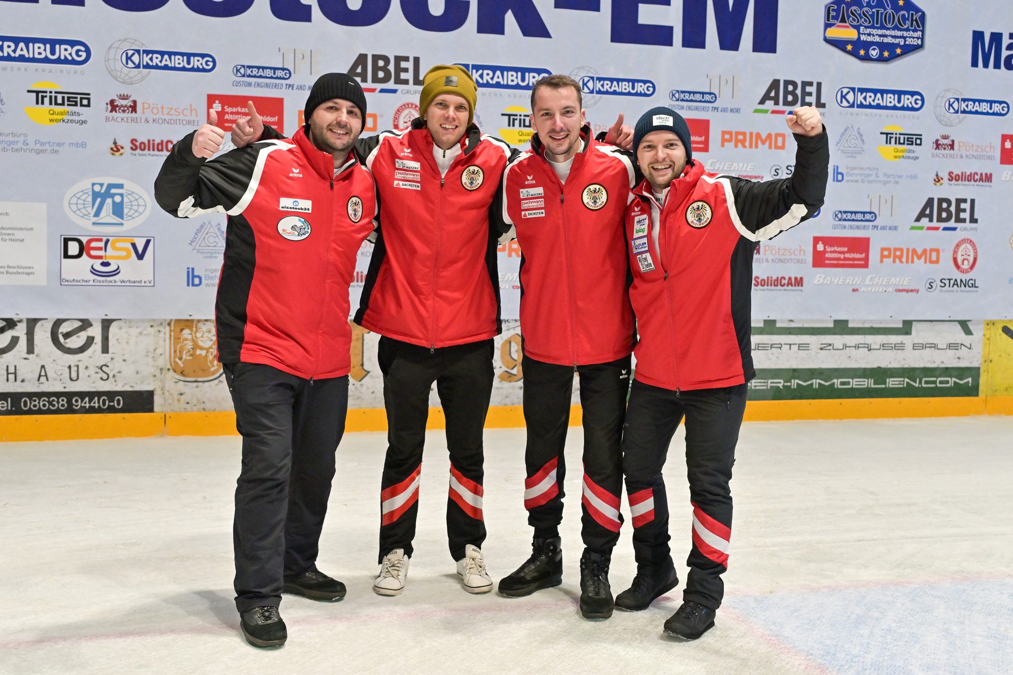 Gold im Team Mixed Bewerb – 2 x Silber in den Teambewerben