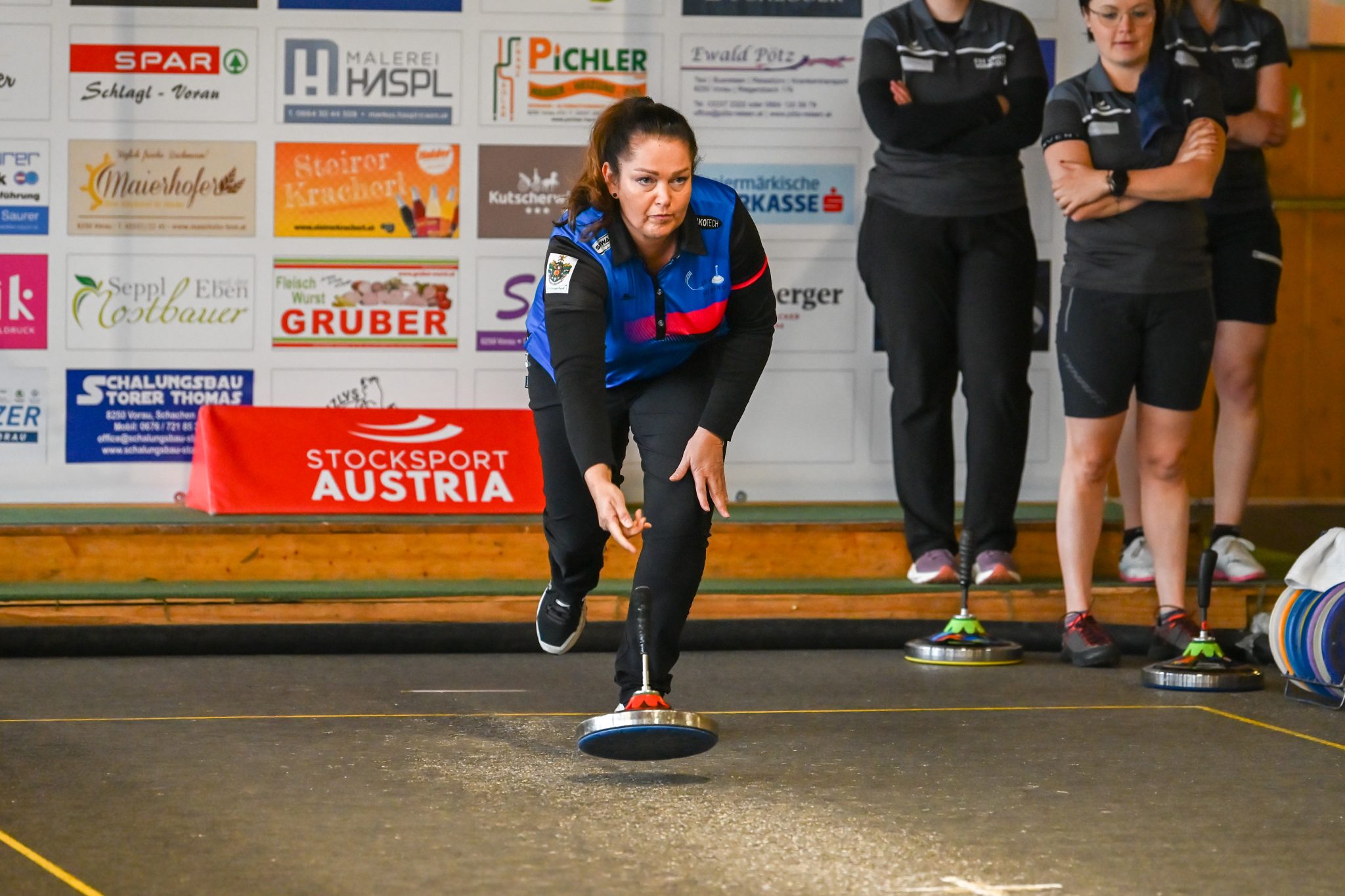 Drei Teams bereits fix im Viertelfinale