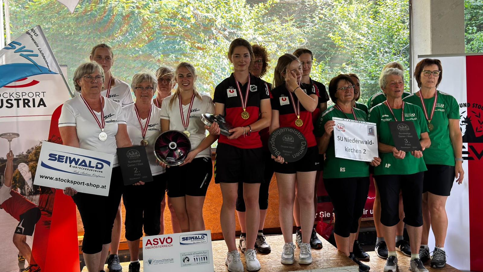 Alte und neue Gesichter in der Stocksport-Staatsliga der Damen 2026