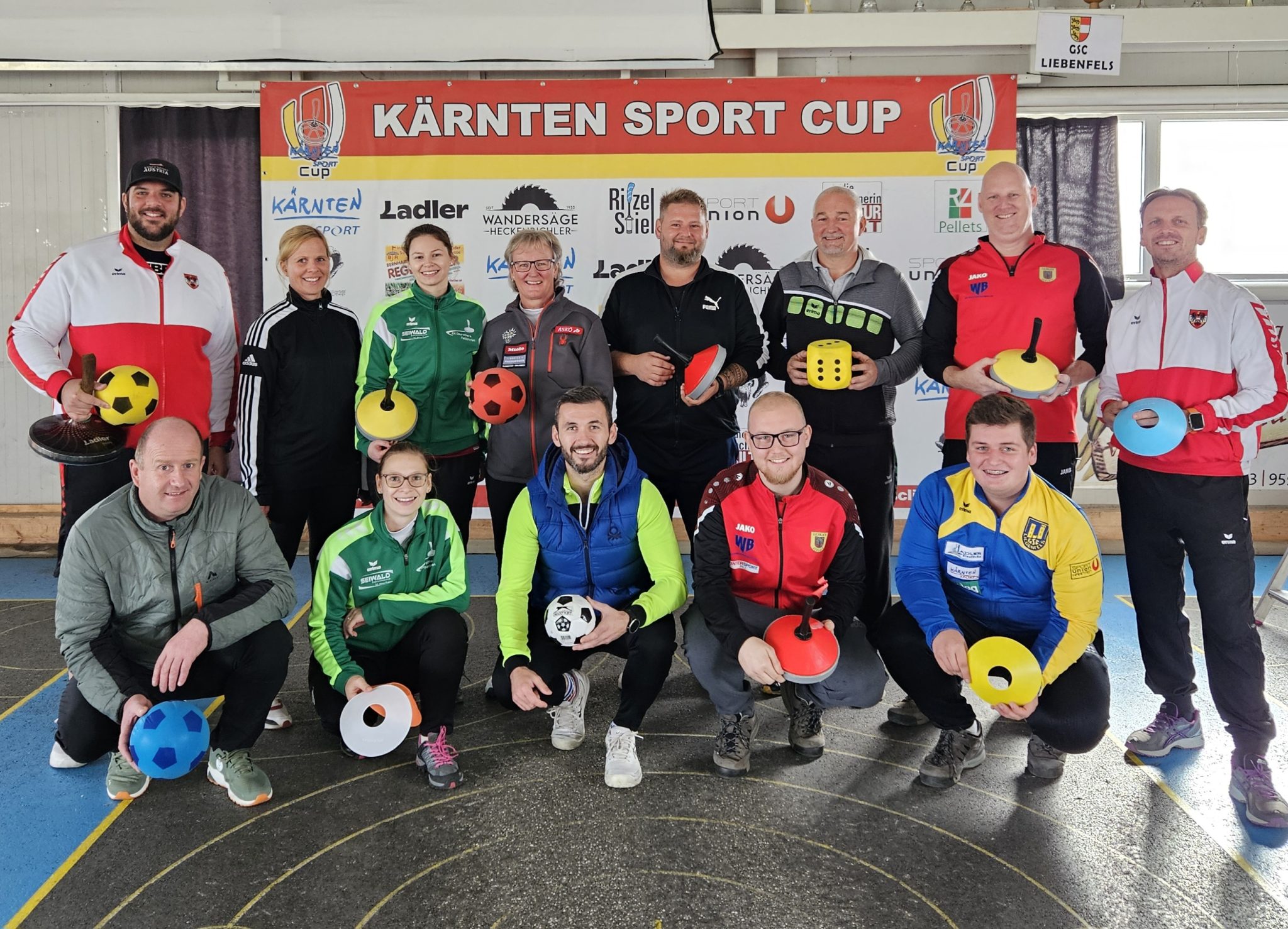 Neue Übungsleiter für Eis- und Stocksport in Liebenfels ausgebildet Neue Übungsleiter für Eis- und Stocksport in Liebenfels ausgebildet