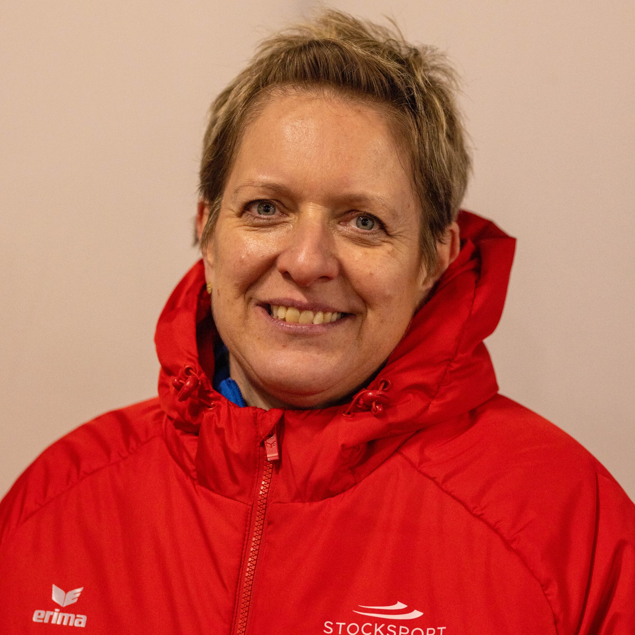 Alexandra Szumer (ST)