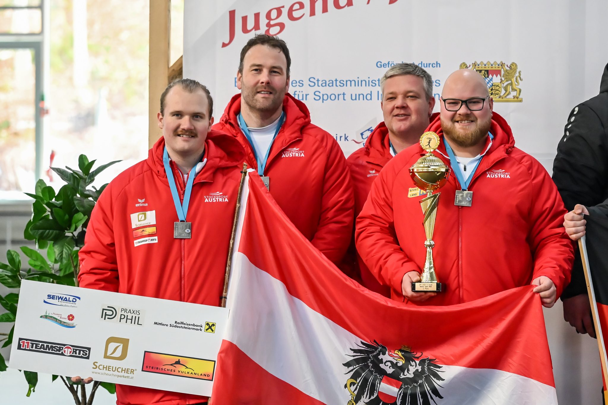 Zweimal Silber in den Team-Weitenbewerben