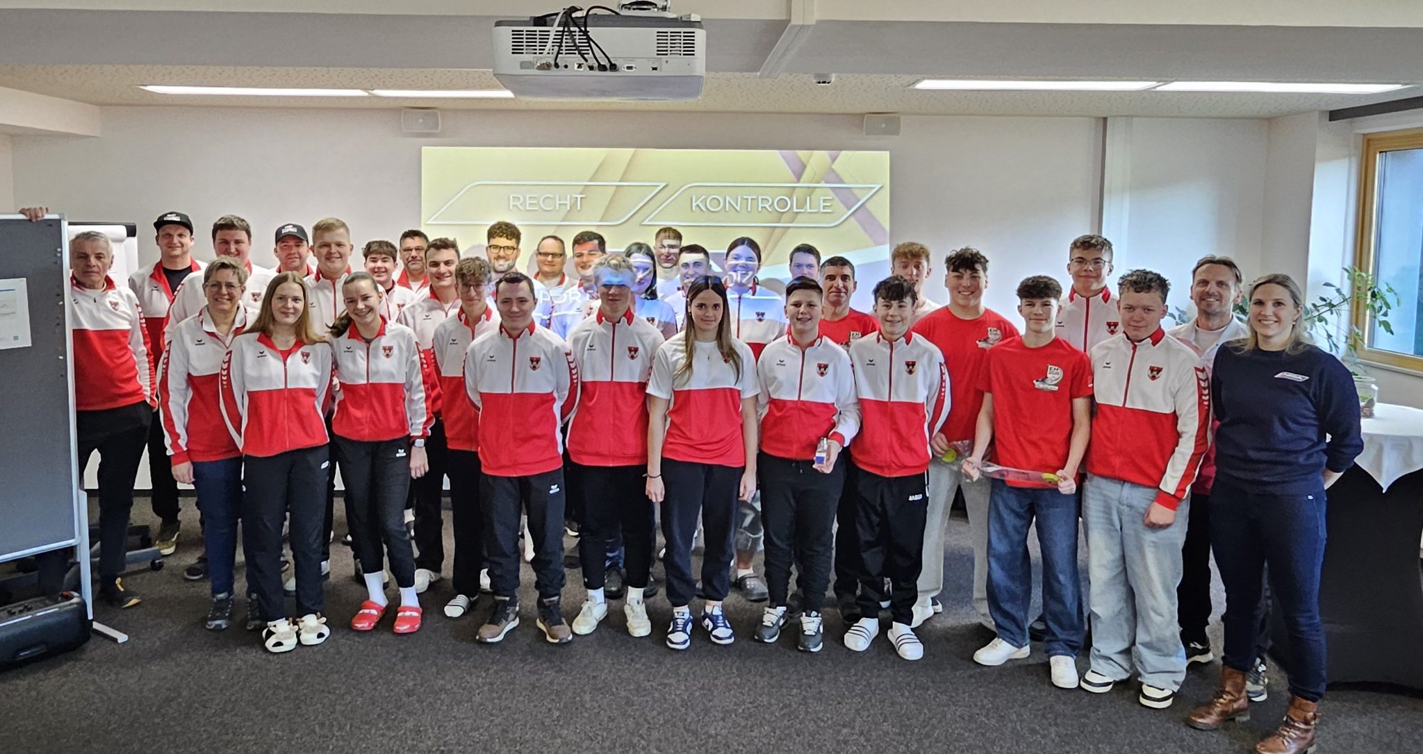 Europameisterschaft Inzell: Österreichisches Team greift an