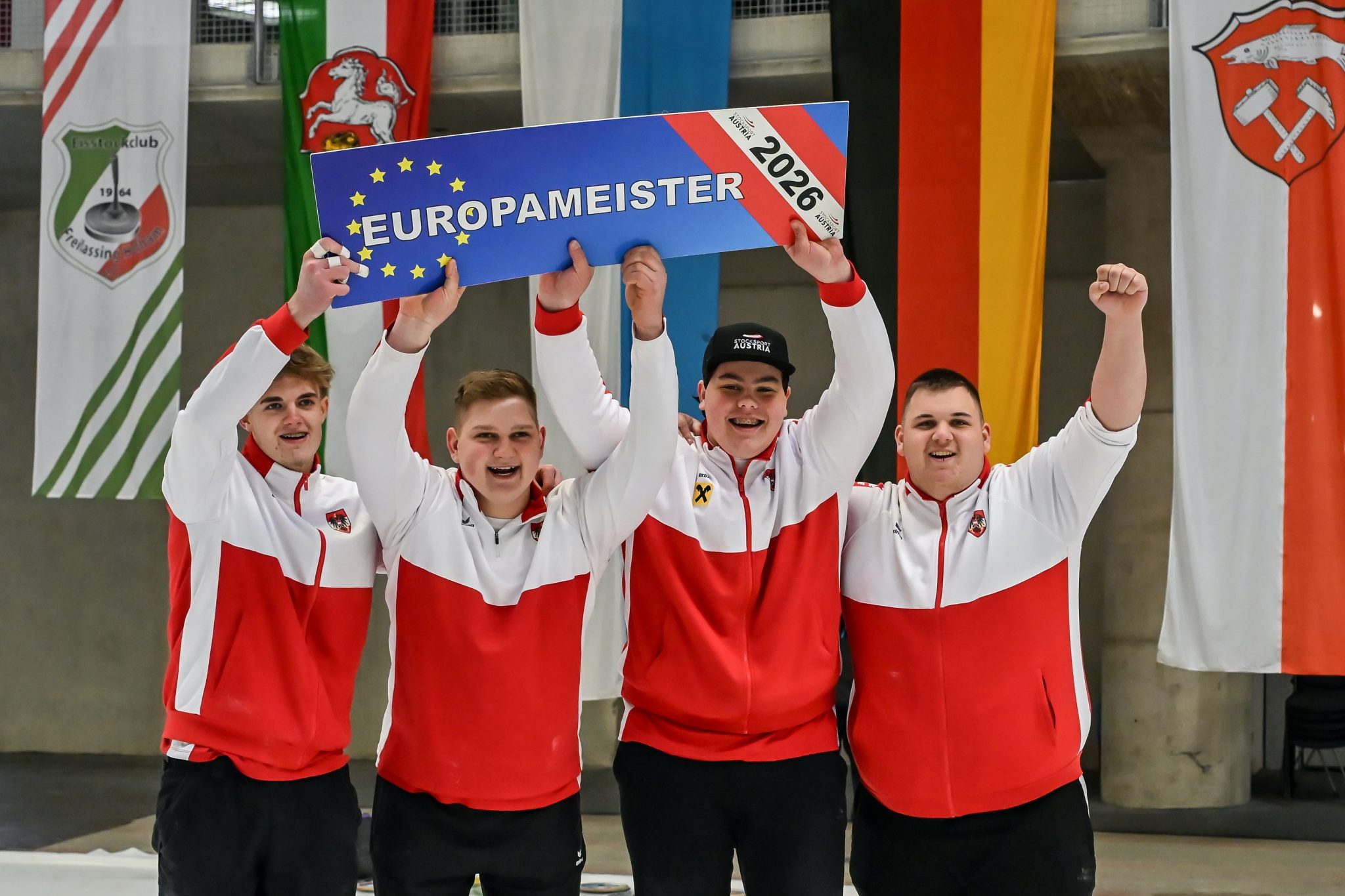 Auftakt nach Maß: Zweimal Teamgold im Weitenbewerb (U23 & U19)